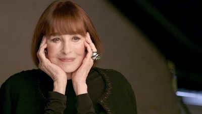 Gloria Vander on her bio Nothing left unsaid